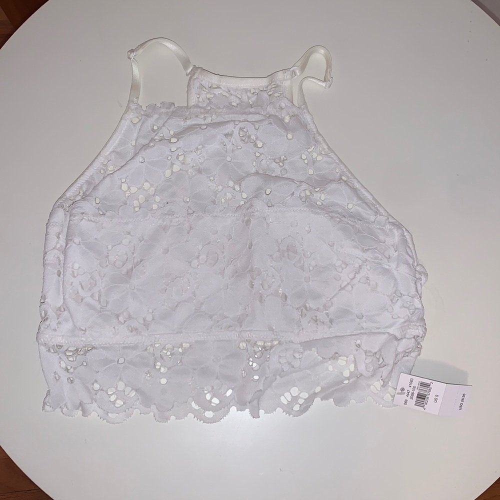 Aerie adjustable top